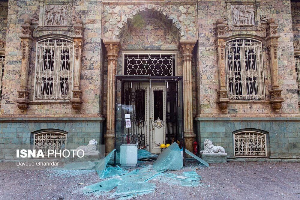 bombardamenti condotti da Stati Uniti e Israele hanno colpito siti culturali e musei. Danni confermati