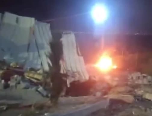 Il quartier generale dei gruppi curdi Komala/PJAK a Erbil è sotto attacco.
