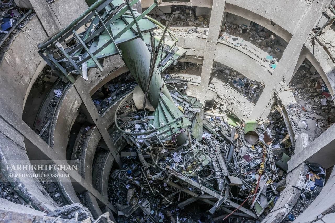 Il crimine taciuto dall'Europa in Iran : il silenzio complice di fronte agli attacchi contro obiettivi civili. Centro di ricerca spaziale dopo gli attacchi statunitensi e israeliani.