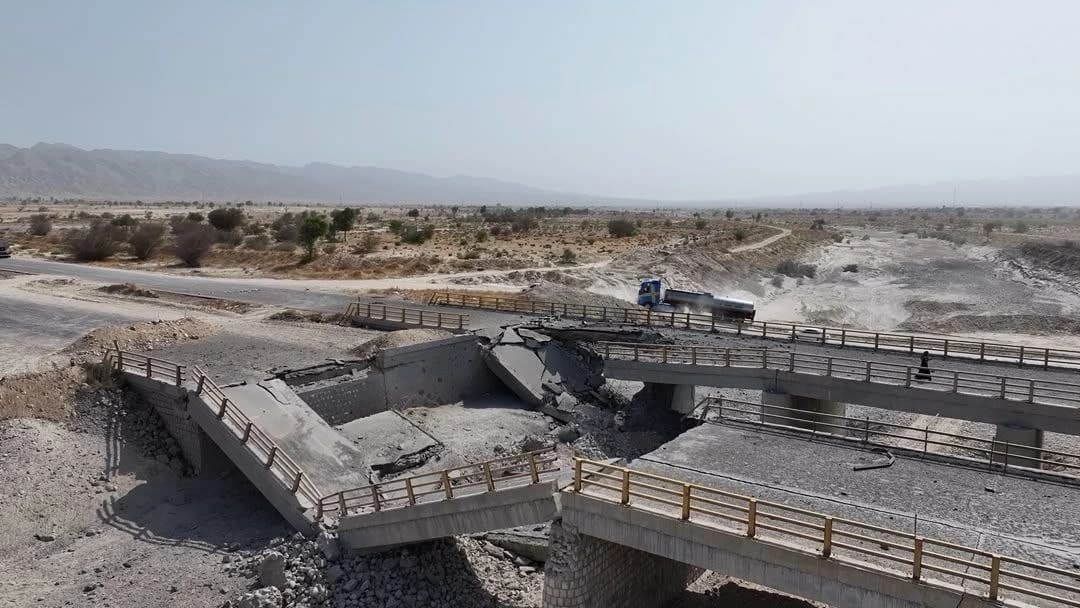 LE INFORMAZIONI  INDICANO LA PREPARAZIONE DI UNA FORZA IRREGOLARE, ADDESTRATA DA SOCIETA' DI SICUREZZA PRIVATE E FINANZIATA DALLE MONARCHIE DEL GOLFO, QUALE APRIPISTA DI UN'OPERAZIONE TERRESTRE PER IL CONTROLLO DELLE ZONE COSTIERE IRANIANE.